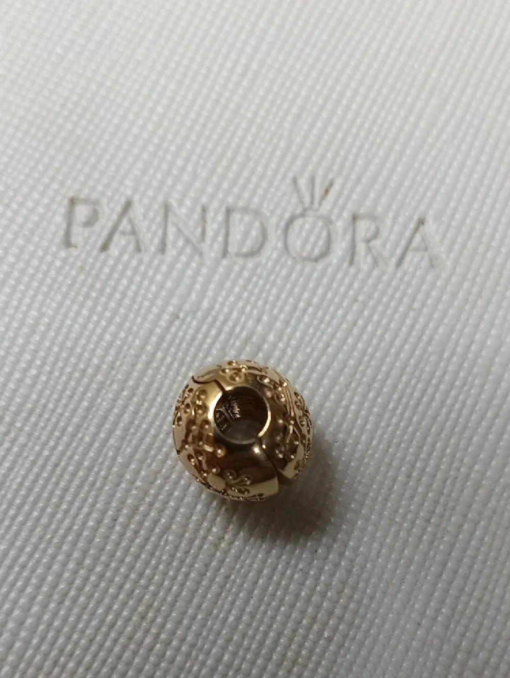Pandora 14k Gold Clips Vintage 2016 Lucerne Clip ( One Clip Only)
